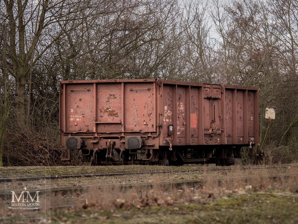 A railway freight wagon type ES. Photograph created with the Olympus M. Zuiko digital ED 40 - 150 mm 1:2.8 PRO.